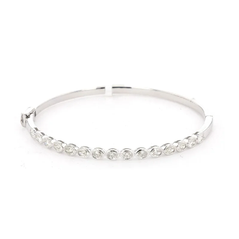 Ladies bracelets beat shine -1.35 ctw Diamond Bangle Bracelet