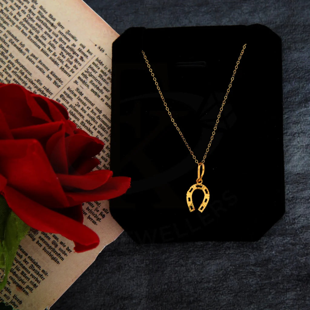 Ladies necklaces good shine -Gold Necklace (Chain with Dainty Horseshoe Pendant) 21KT - FKJNKL21KM8403