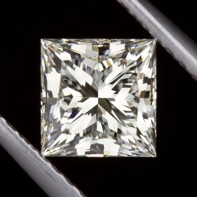 alternative engagement rings -1.5ct GIA CERTIFIED J VS PRINCESS CUT DIAMOND LOOSE 1.5 CARAT ENGAGEMENT RADIANT