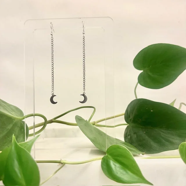 ladies earrings bold-Arch Earrings - Simple Moon