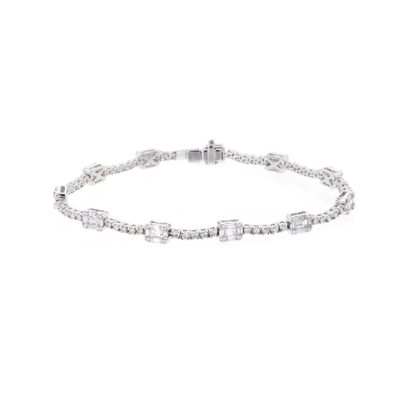 Ladies bracelets leaf charm -2.71 ctw Diamond Bracelet