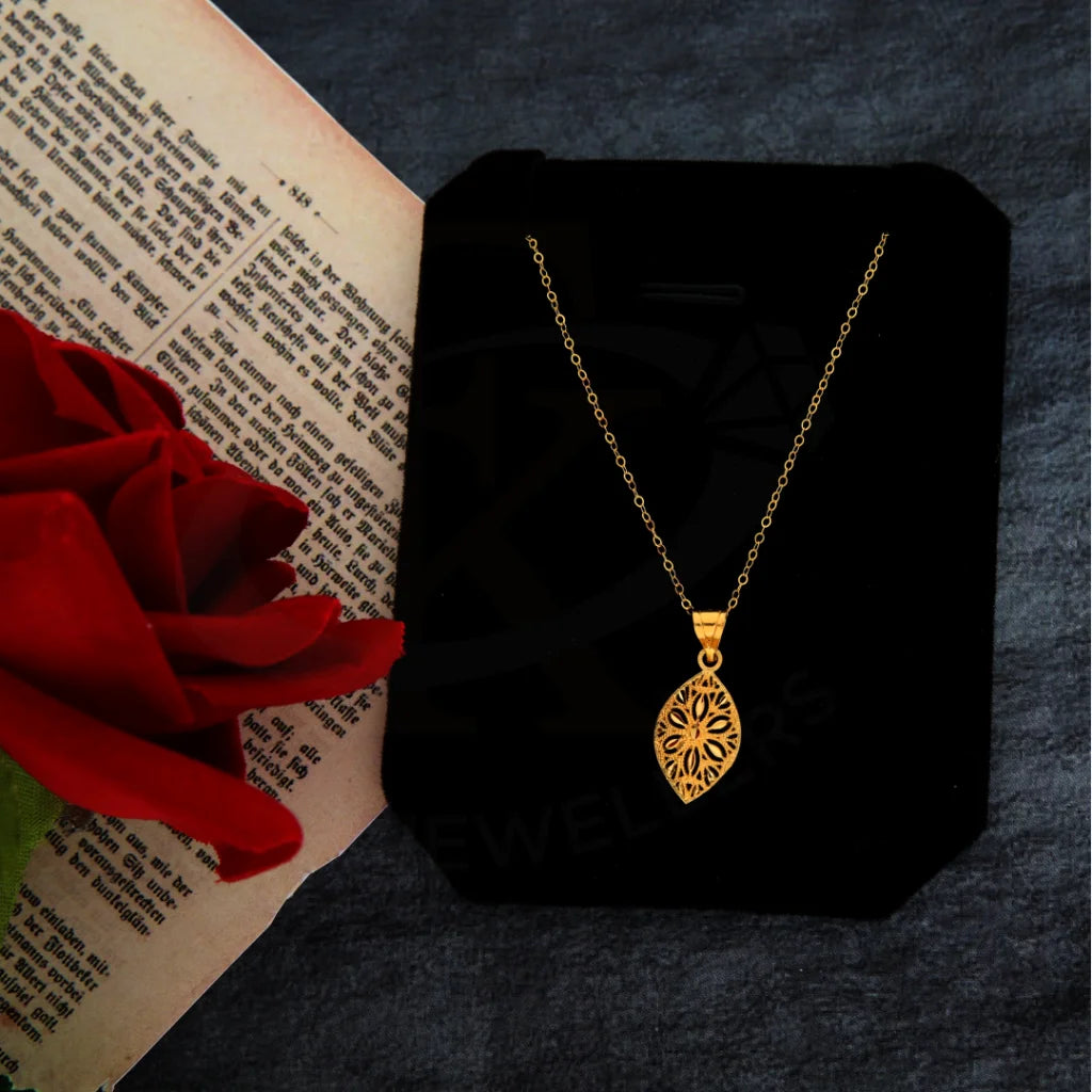 Ladies necklaces orbit glow -Gold Necklace (Chain with Marquise Shaped Pendant) 21KT - FKJNKL21KM8401